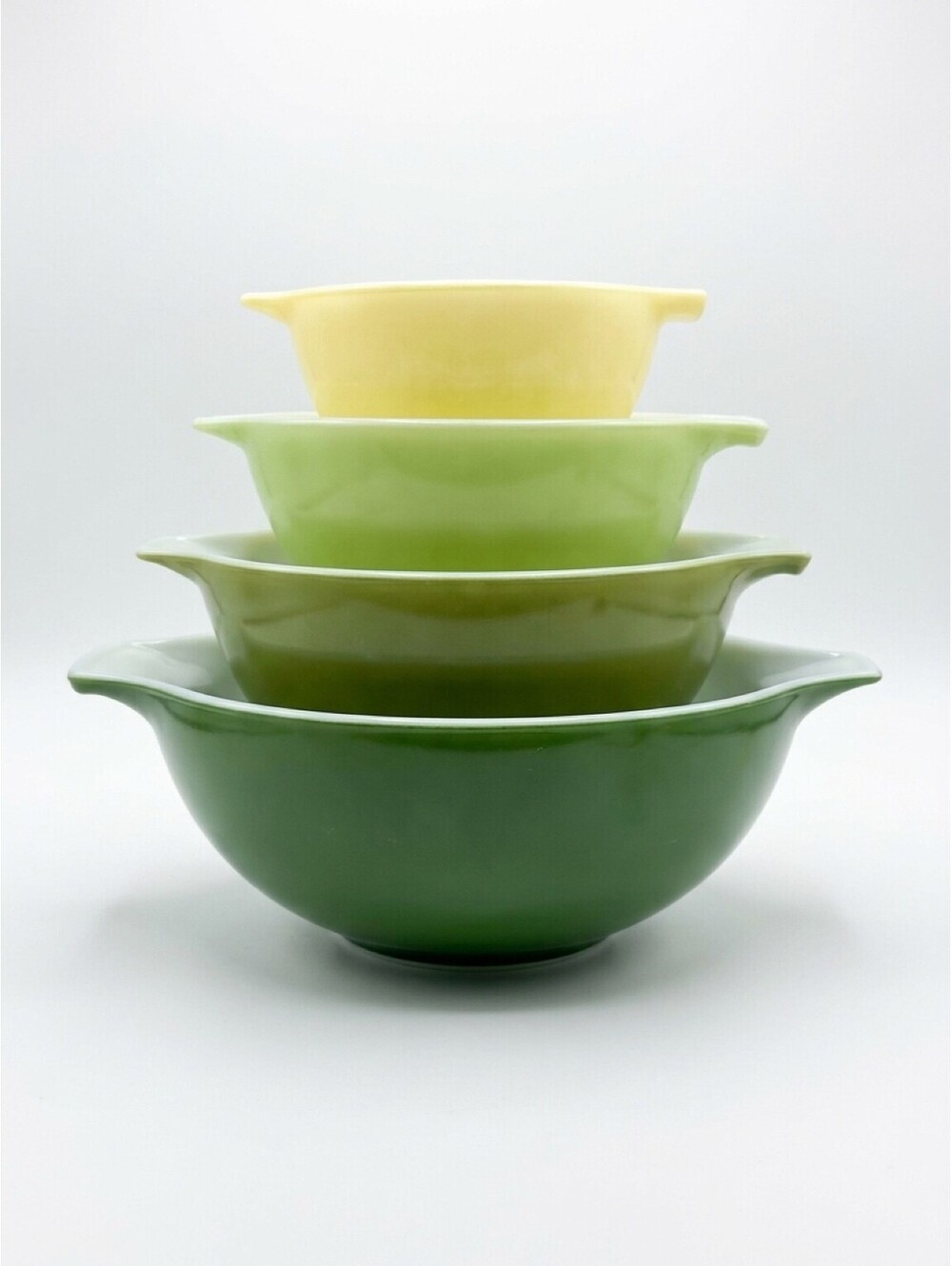 Vintage Pyrex Verde Cinderella Nesting Mixing Bowls 441-444 Set of 4 Green